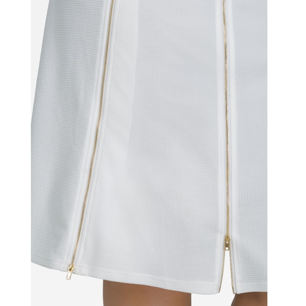 ZIP-FRONT PLEATED A-LINE - Picture 4 of 4